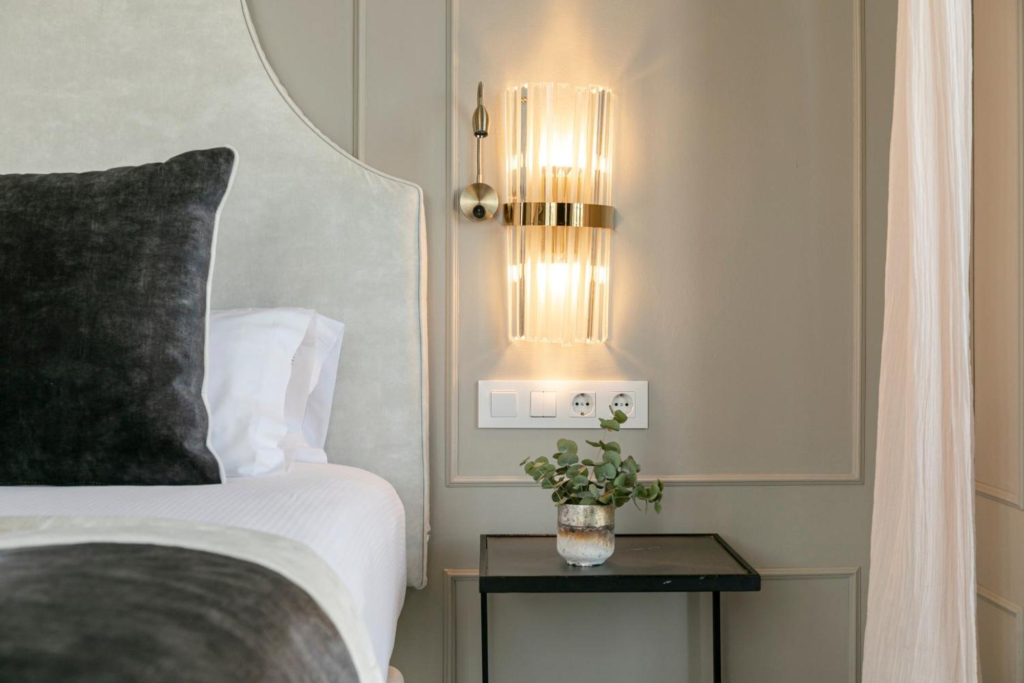 סביליה Isg Apartments Modern Atticpool At The Cathedralfree Parking מראה חיצוני תמונה