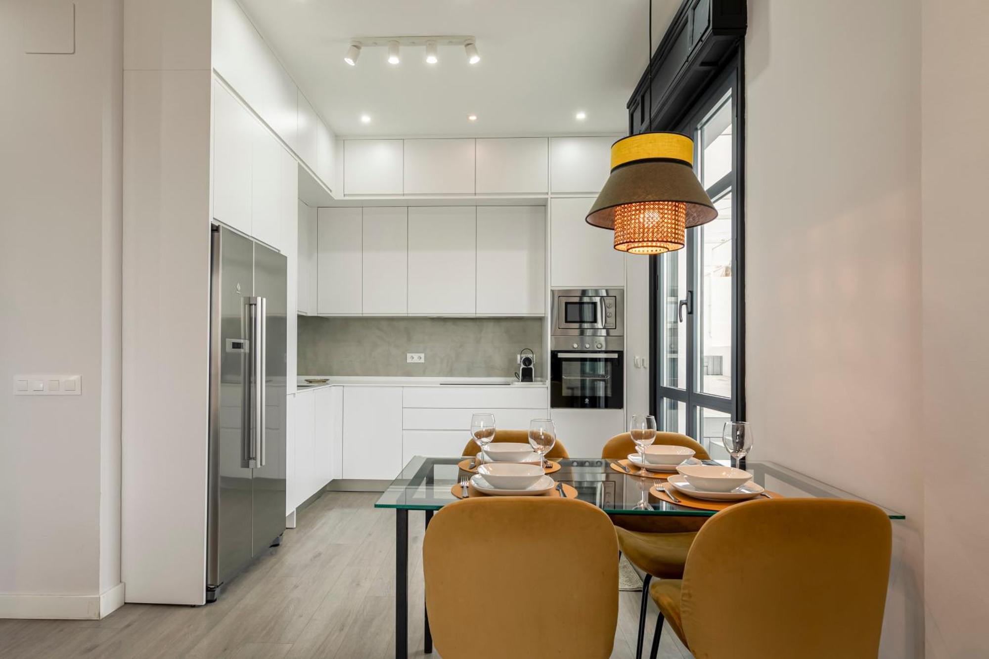 סביליה Isg Apartments Modern Atticpool At The Cathedralfree Parking מראה חיצוני תמונה